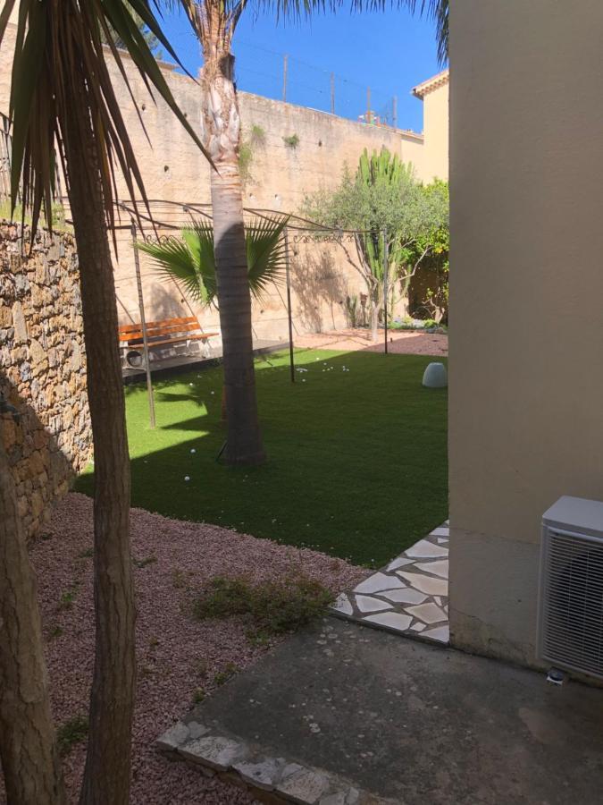Vacances idéales limite Sanary sur mer !! logement partagé shared apartment Ollioules Extérieur photo